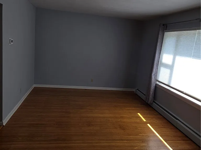 80 David Ave — Photo 9