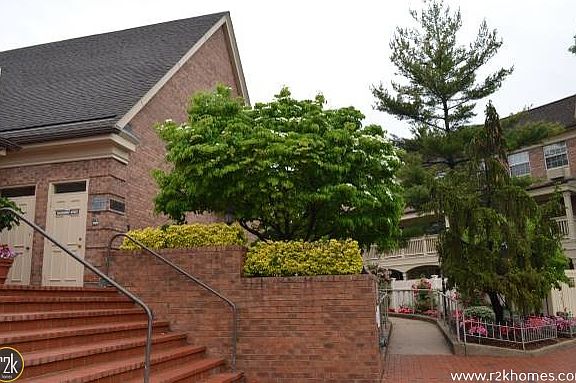 5th image of 1401 Bonnie Ln #2