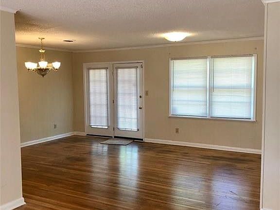 3rd image of 2115 Mona Lisa Dr