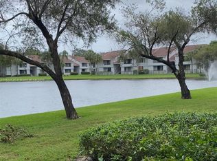 841 Lyons Rd APT 24102, Coconut Creek, FL 33063