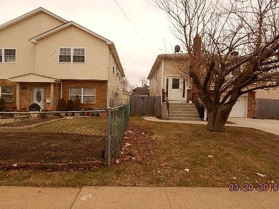 3rd image of 142 E Graham Ave