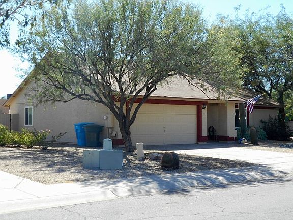 3rd image of 4001 E Taro Ln