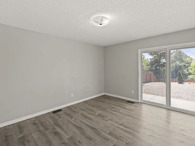 5520 Fiesta Ln #A — Photo 25