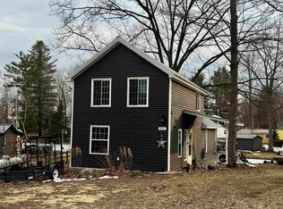 5311 Pointview Dr, Harrison, MI 48625