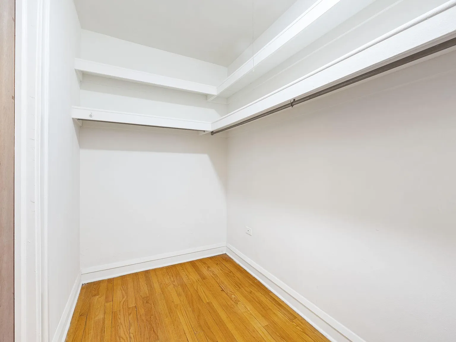 4701 N. Beacon — Photo 4