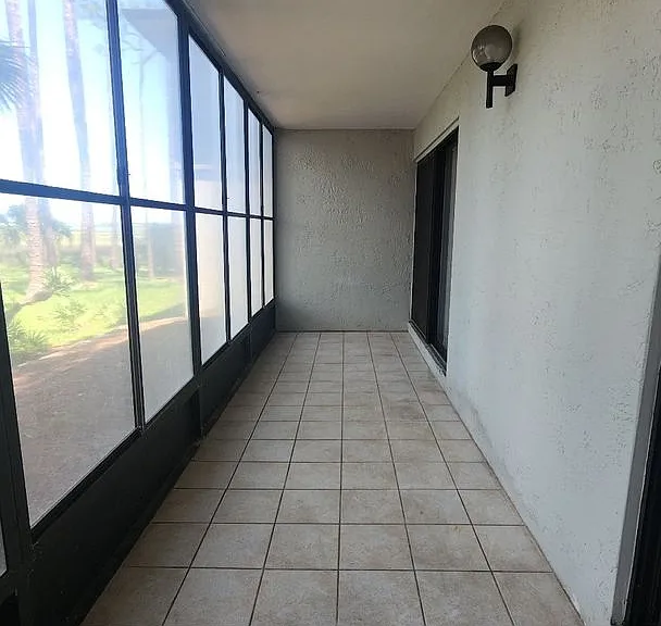 27 Veronese Ct — Photo 20