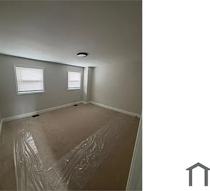 4339 Roberton Ave — Photo 6