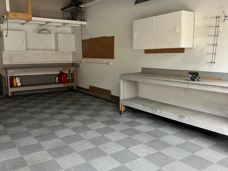 402 Country Club Dr #B — Photo 27