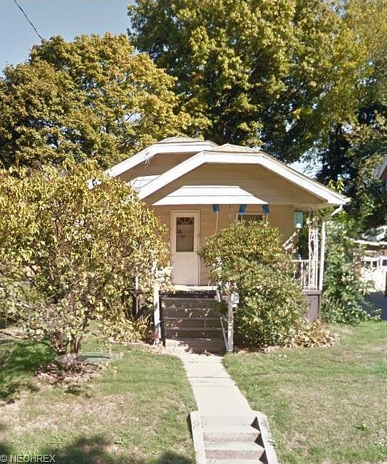 2nd image of 97 Lincoln Ave