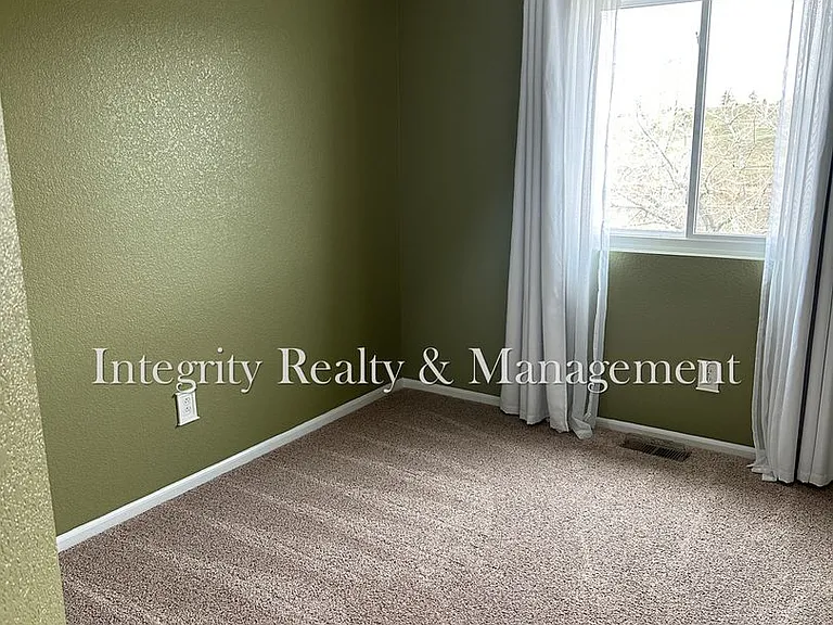 7402 Eagle Rock Dr — Photo 34