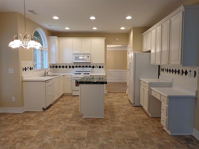 2nd image of 4966 Cedar Wood Dr SW #0