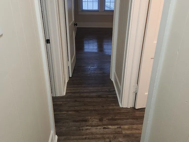 1347 College Park — Photo 24