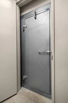 Rented by Compass | media 12