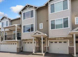 726 NW 118th Ave APT 102, Portland, OR 97229