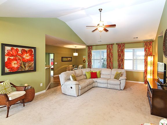 Spacious Family Room