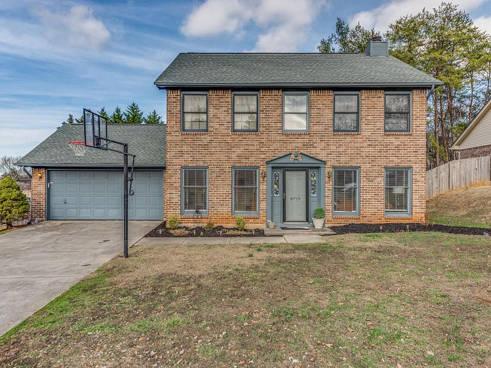 1st image of 8729 Shoreham Blvd