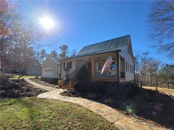 450 Lemmons Rd, Mooresboro, NC 28114