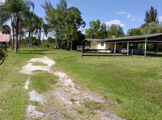 6784 Park Ln W, Lake Worth, FL 33449