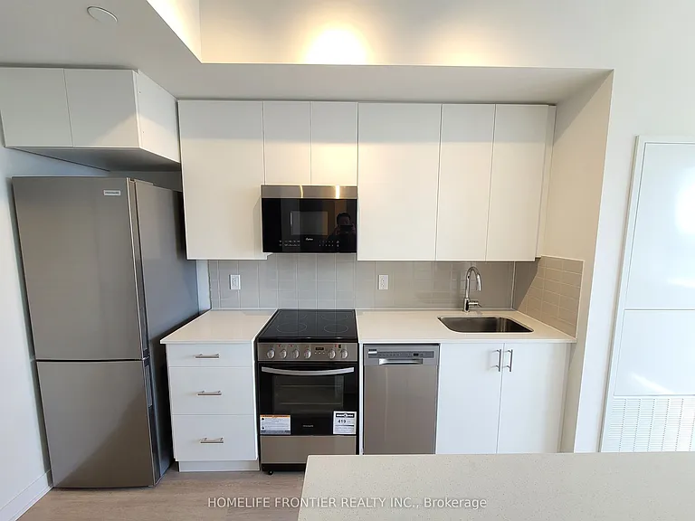 15 Ellerslie Ave #2504 — Photo 4