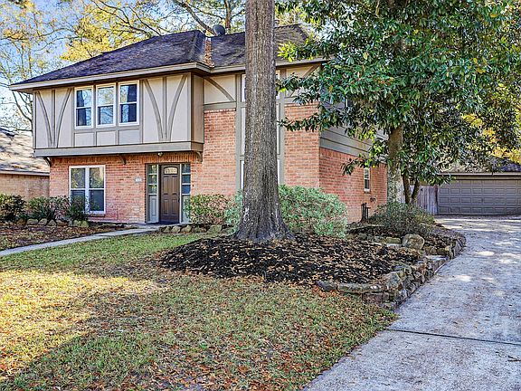 3rd image of 3602 Riverwood Park Dr