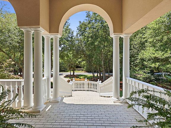 4th image of 673 Collins Meadow Dr.