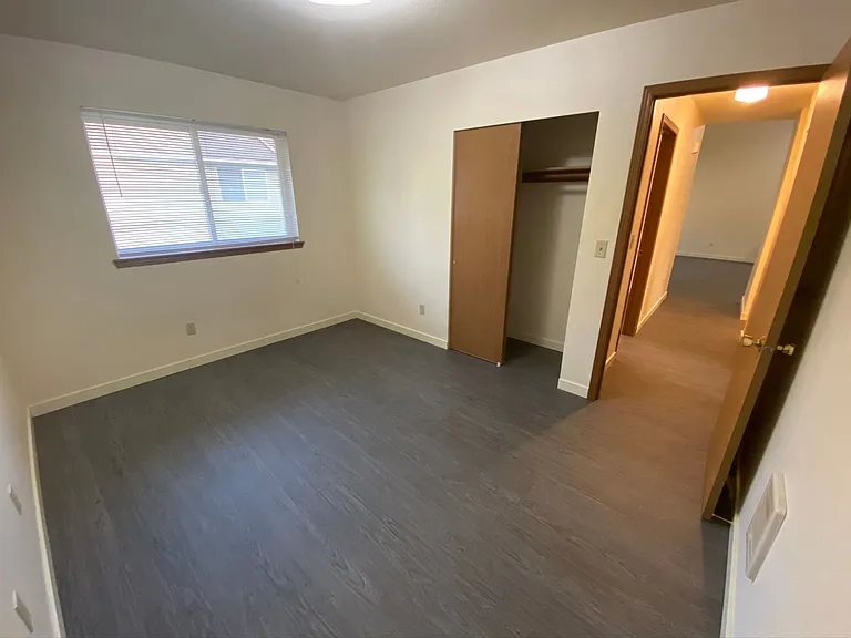 1013 E 19th Ave. — Photo 14