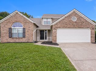 971 Andover Dr, Greenwood, IN 46142