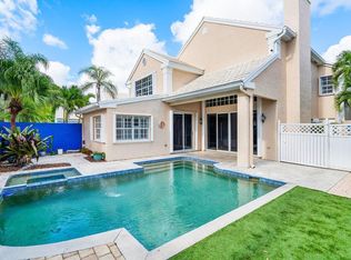 15 Blenheim Ct, Palm Beach Gardens, FL 33418