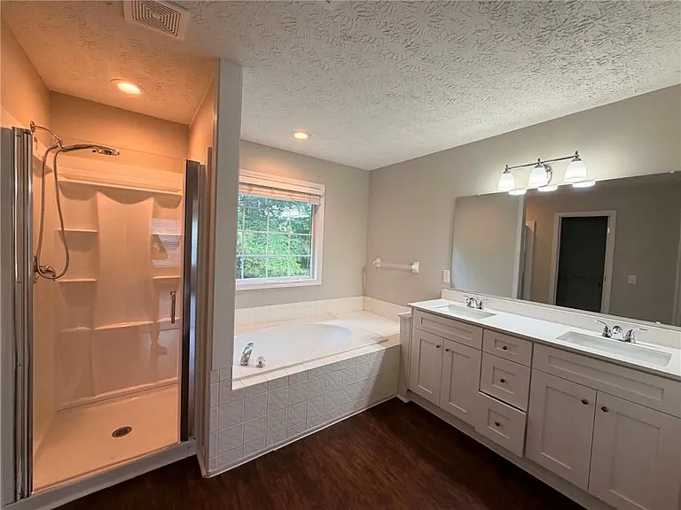 2845 White Blossom Ln — Photo 16