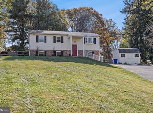 1617 Terrace Dr, Westminster, MD 21157