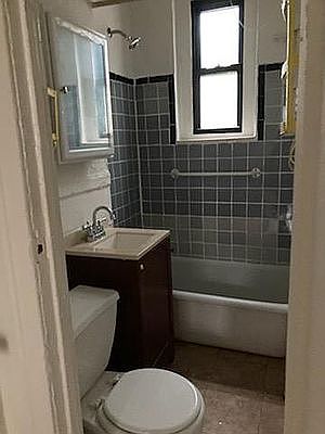 2nd image of 21-15 33rd St #21