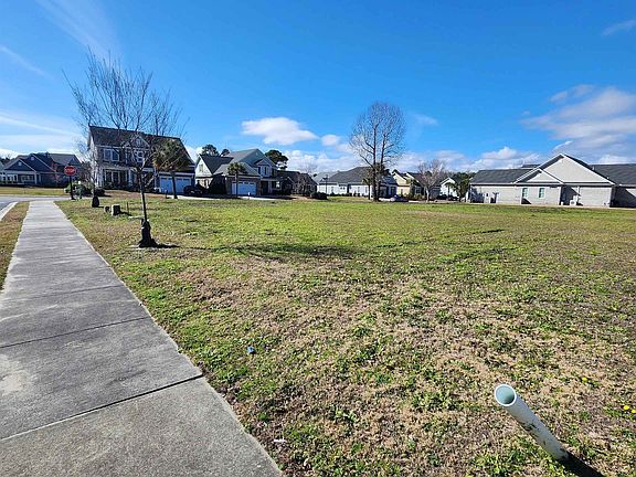 4th image of 301 Beaufain Dr. Lot 762