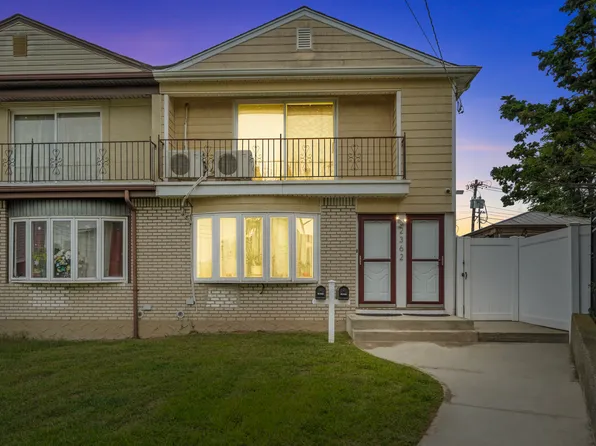 2362 Brookhaven Ave Floor 2, Far Rockaway, NY 11691