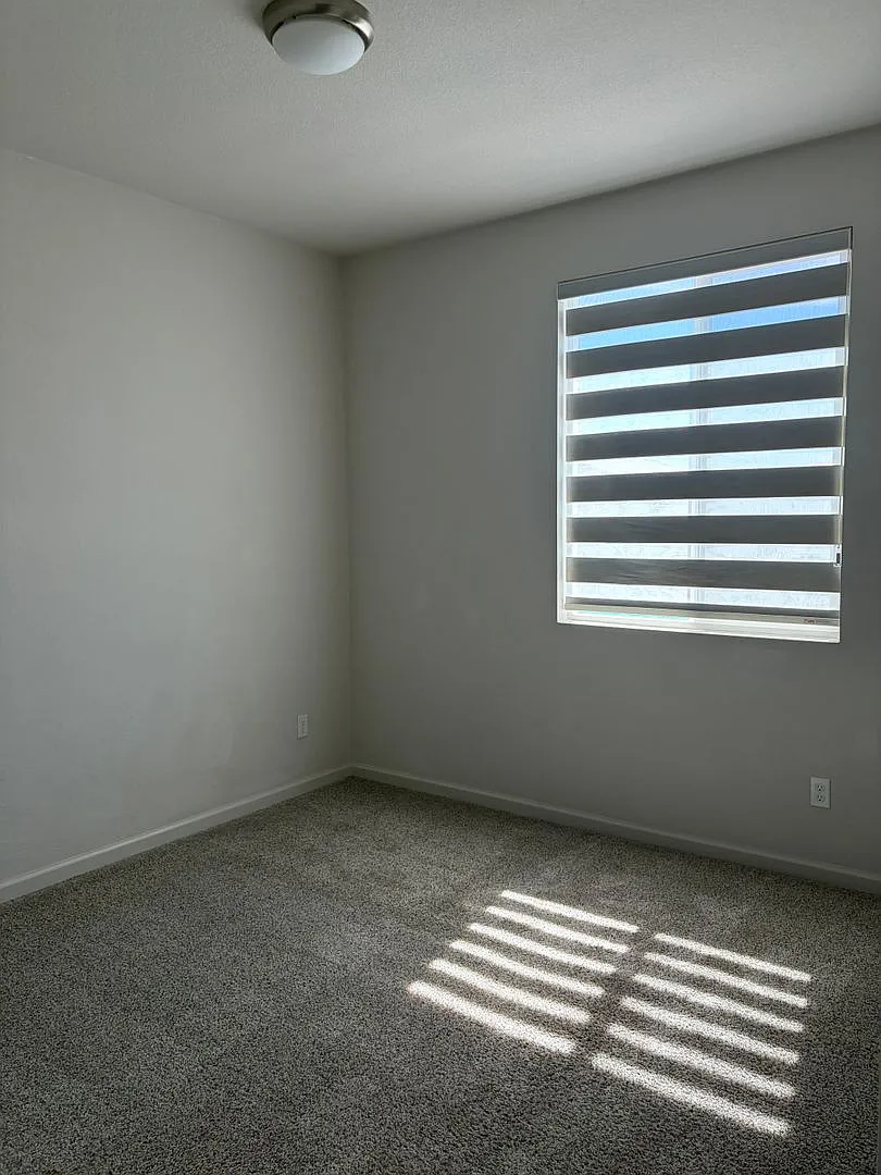 Manteca's Coveted Hawhtorne Community — Photo 4