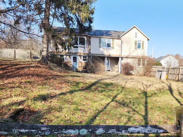 212 N 9th St, Bangor, PA 18013