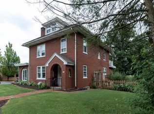 61 Highland Ave, Ephrata, PA 17522