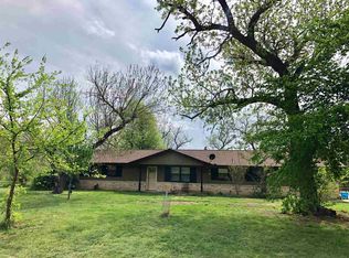 911 NW Apache Dr, Lawton, OK 73507