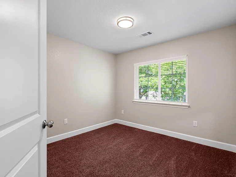 5423 Bacher St #B — Photo 21