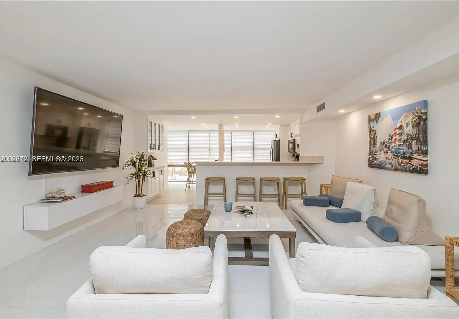 Mar Del Plata Condo — Photo 1