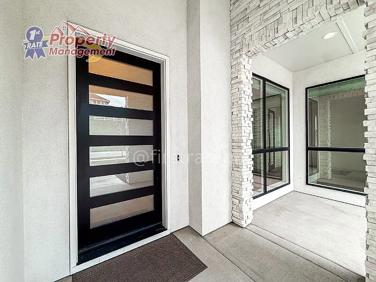 3024 E Parulo Dr — Photo 3
