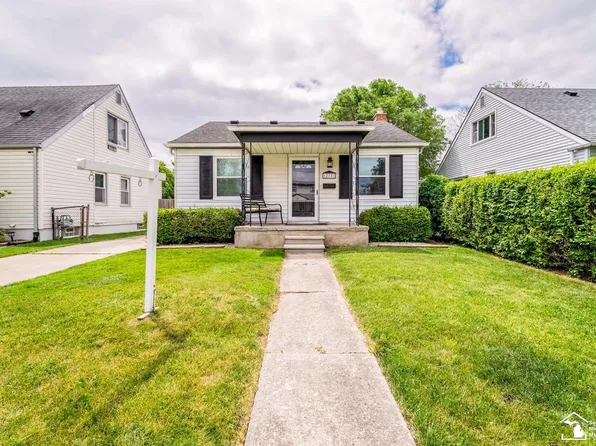 12781 Cunningham St, Southgate, MI 48195