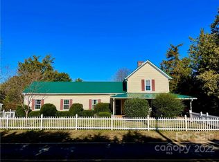 584 Webb Church Rd, Ellenboro, NC 28040