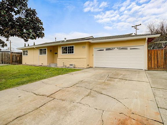 4th image of 7648 Hillrose Dr
