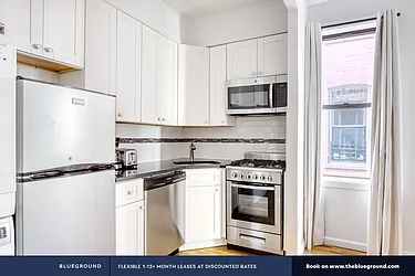 Rented by The Blueground