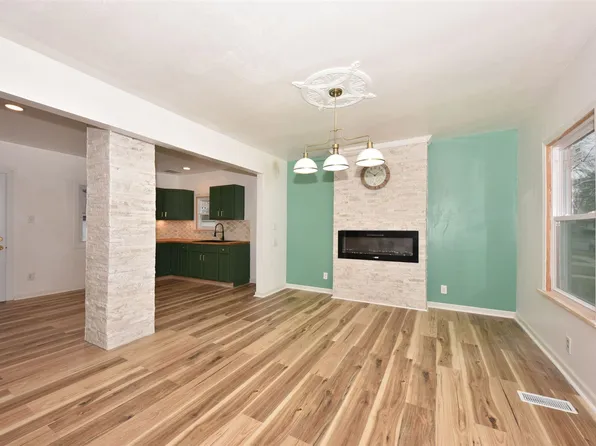 3726 N 40th St, Milwaukee, WI 53216