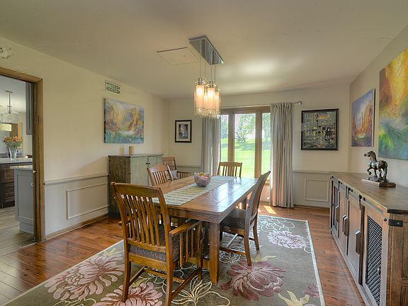 5th image of 246 Redbird Ct