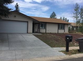 3311 W Mountain Dr, Flagstaff, AZ 86001