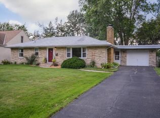 2329 Xerxes Ave N, Golden Valley, MN 55422