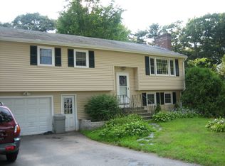 228 Davis St, Northborough, MA 01532