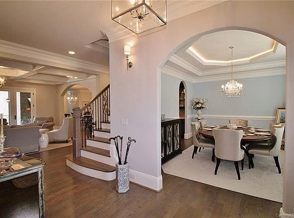 5th image of 9033 Pine Laurel Dr